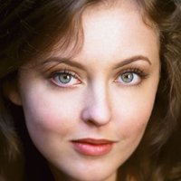 Katharine Isabelle Naken