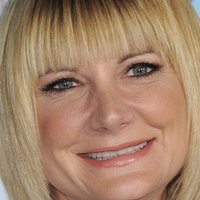 Kerri Kenney Naken