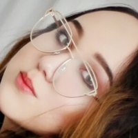 Kira Shynel Naken