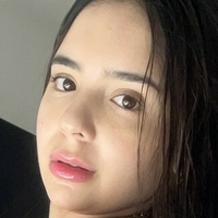 Kloe Ruiz Naken