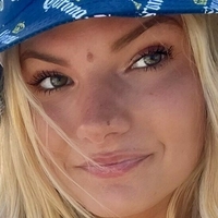Lacy Tate Naken