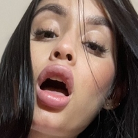Lara Henao Naken