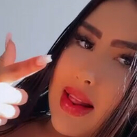 Larissa Gonzales Naken