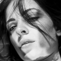Laura Adriani Naken
