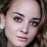 Laura Bilgeri Naken