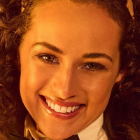 Laura Engelmann Naken