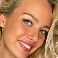 Laura Glentemose Naken