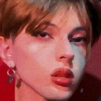 LauttyBabby Naken