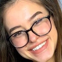 Lea Elui Naken