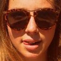 Lia May Naken