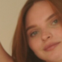 Lila Thrills Naken