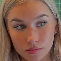 Lilly Jenisch Naken