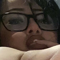 Liltraviesaa Naken