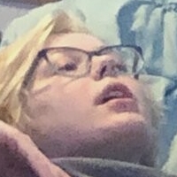 liluthivert Naken