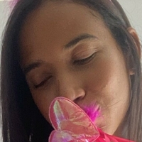 Lily Pena Naken