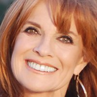 Linda Gray Naken