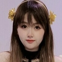 Linily Naken