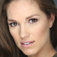 Lisa Chandler Naken