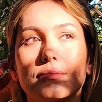 Lívia Andrade Naken