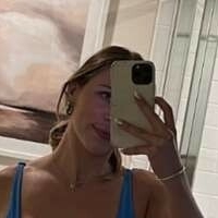 Liz Liftz Naken