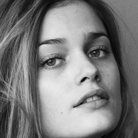 Louise Grinberg Naken