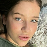 lovemeela Naken