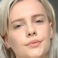 m_a_r_s_h_a_l_l_o_w_024 Naken