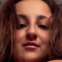 Madison Larra Naken