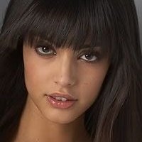 Mayra Suarez Naken