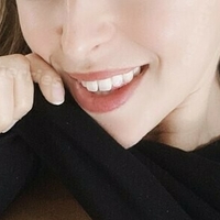 Miabelle Naken