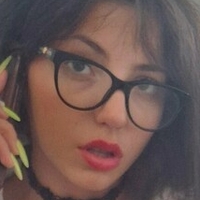 Mini Mitzi Naken