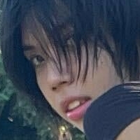 Miru Ackerman Naken