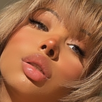 Misstaniaramos Naken