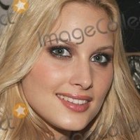 Natalie Oxley Naken