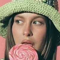 Natasha Bure Naken