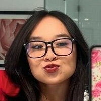 Nicole Laeno Naken