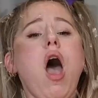 official_haylee Naken