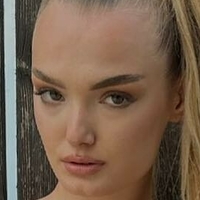 olia.miro Naken