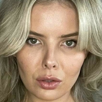Olive Frazer Naken