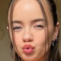 Olivia Bell Naken