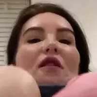 Olivia James Naken