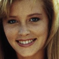 Pamela Gidley Naken