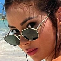 Paola Triana Naken