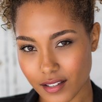 Parker McKenna Posey Naken