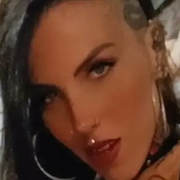 Pedra Parker Naken