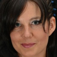 Petra Quednau Naken