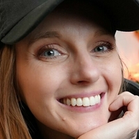 Protect_The_Om Naken