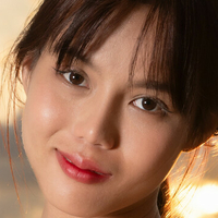 Rose Sarinz Naken