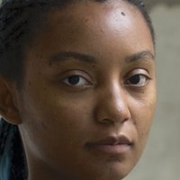 Rungano Nyoni Naken