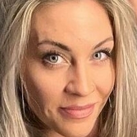 Sabrina Mina Naken